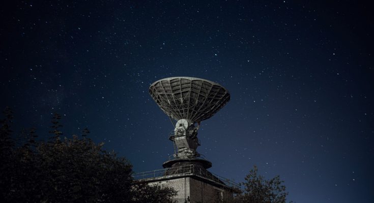 radio signal ancient universe